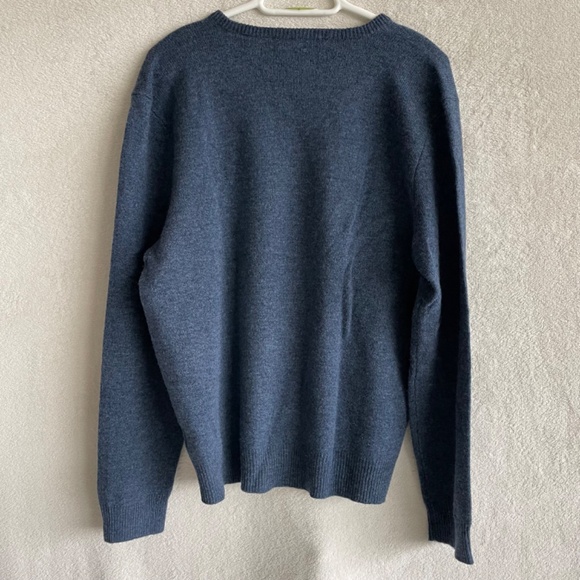 Polo by Ralph Lauren Denim Blue V-Neck Lambswool Sweater. - Picture 2 of 7